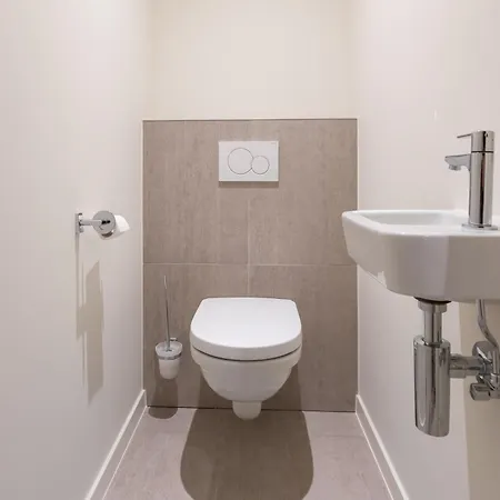 아파트 Lecomte - Beatrice Walks 192 *