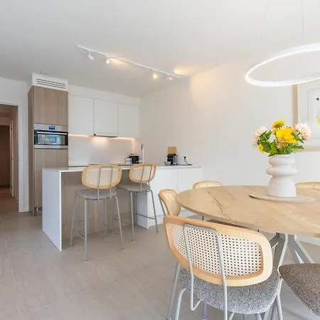 Lecomte - Beatrice Walks 192 아파트