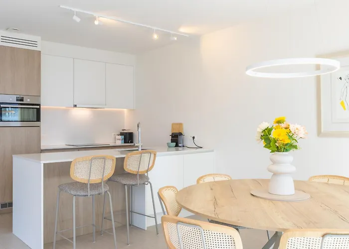 Lecomte - Beatrice Walks 192 * Oostende