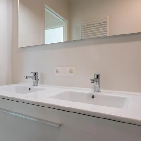 Lecomte - Beatrice Walks 192 Apartman *