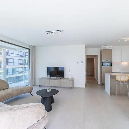Lecomte - Beatrice Walks 192 Apartman