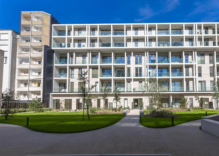 Lecomte - Beatrice Walks 192 * Ostend